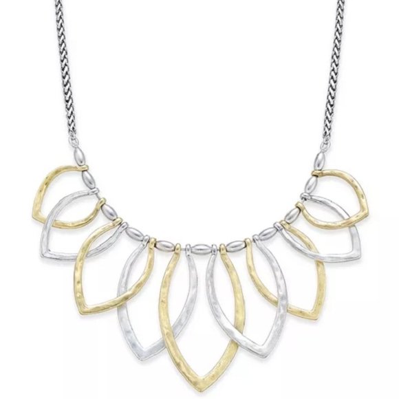 Lucky Brand Two Tone Petal Statement Necklace NWT - Picture 1 of 2